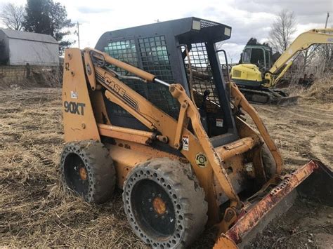 case  xt lot    spring machinery auction