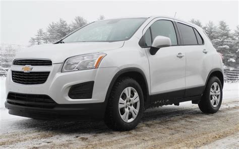 chevrolet trax  agreable surprise guide auto
