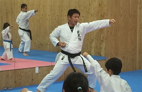 fundação japão traz ao brasil karatecas japoneses do