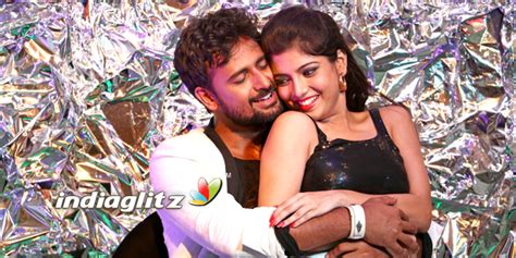oyee tamil movie preview cinema review stills gallery trailer video clips showtimes