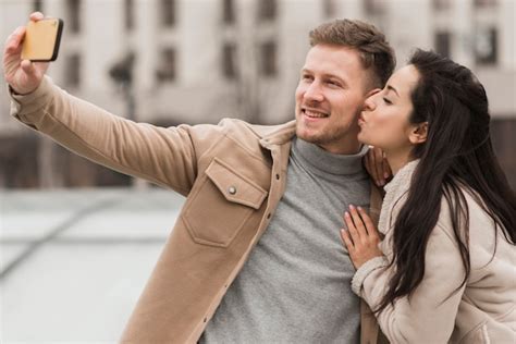 Free Photo Smiley Couple Taking A Selfie