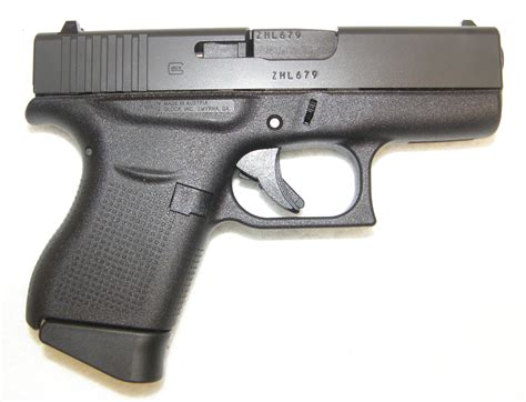 glock  mm compact semi auto pistol  rare collectible guns