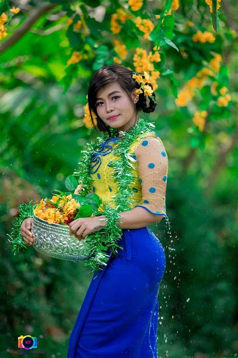 cambodian dress asian model girl girls image asian beauty desi