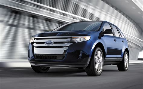 redesigned ford edge  offer hybrid model