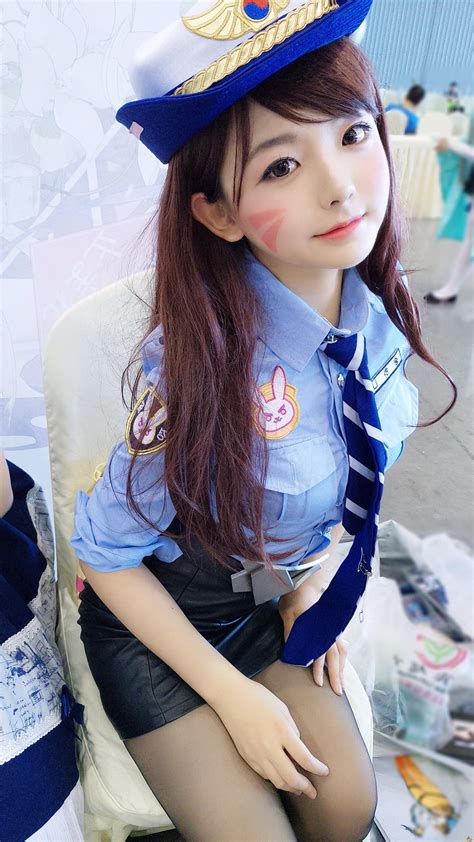 桜群 Sakuragun On Twitter 逮捕するよ~💙 Police D Va Cosplay