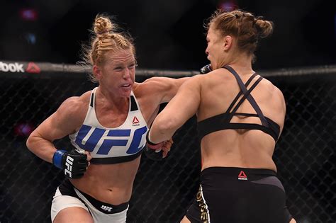 12 Breathtaking Photos From Holly Holm’s Dominant Victory Over Ronda