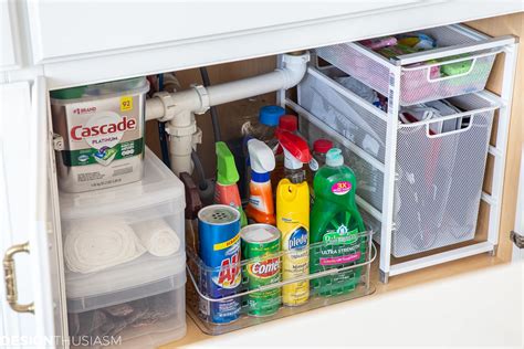 kitchen organization simple ways  declutter   sink storage