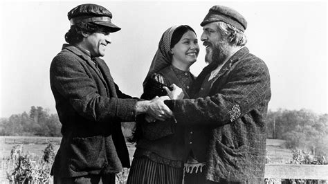 fiddler on the roof 1971 film review hollywood reporter