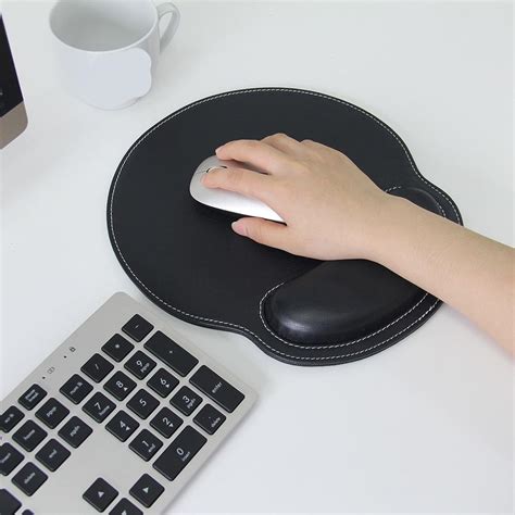 mouse pad  wrist support comfort hand rest anti skid ergonomic