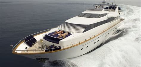 obsession iii yacht charter