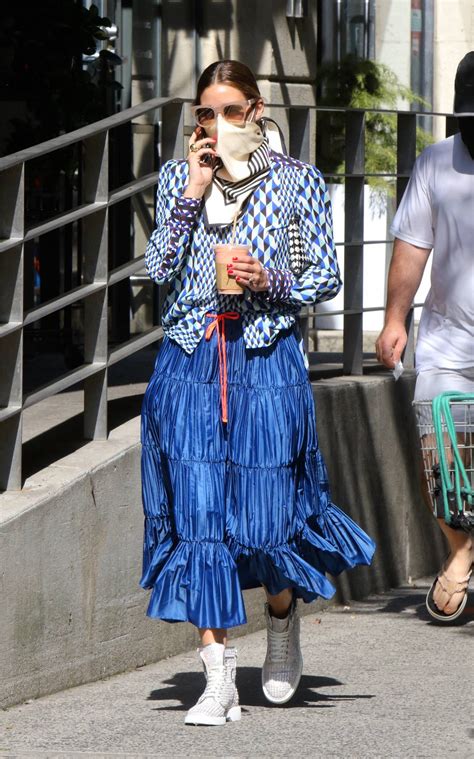 Olivia Palermo – In A Retro Outfit In Downtown Gallery Olivia Palermo