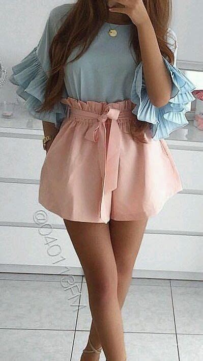 fotoattēls mini dress with sleeves girly outfits chic summer outfits