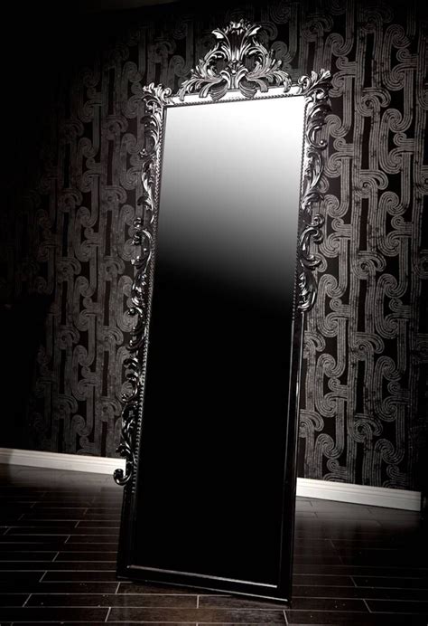 collection  black mirrors