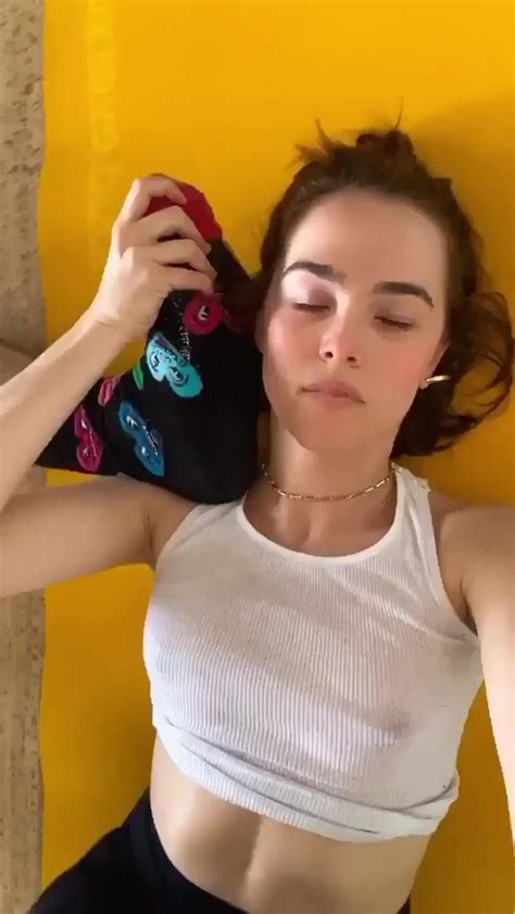 Zoey Deutch See Through 5 Pics S Thefappening