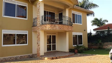 houses  uganda