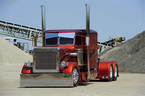 custom big trucks custom big rig truck show  peterbilt  photo