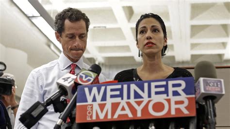 Weiner’s Sexting Matters He’s Running For Mayor