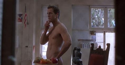 Ryan Reynolds Nude Aznude Men