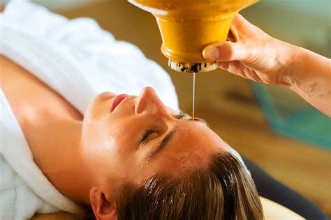 health benefits  shirodhara massage pelan pelan bali