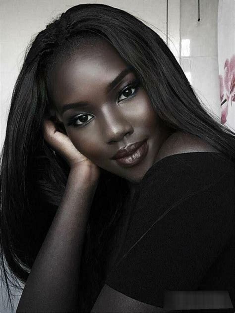 femmes noires sombres nues photos de femmes