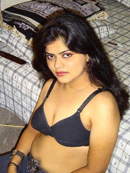 Black Bra Me Hot Kar Rahi He Antarvasna Indian Sex Photos
