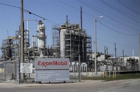 exxonmobil indonesia segera operasikan kapal fso gagak rimang pt sphc