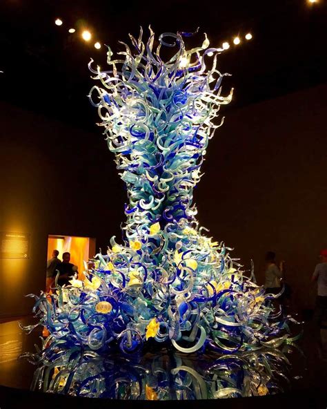 Pin By Beth Roberts On Chihuly Chihuly Dale Chihuly Glass Museum