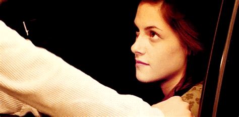 Kristen Stewart Twilight  Find And Share On Giphy