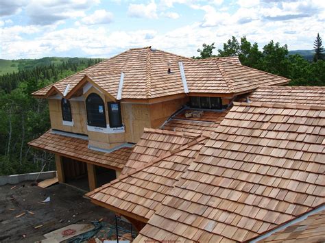 Cedar Roofs And 9 Useful Facts About Cedar Roofs