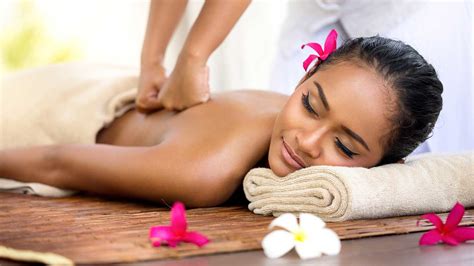 What Is Lomi Lomi Massage Good Spa Guide