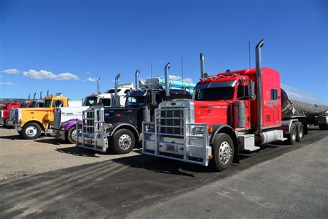 truck semi trailers usa towing  photo  pixabay