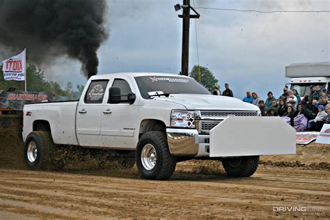 race   diesel truck pulling    drivingline