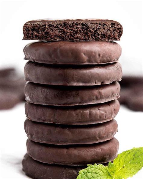 homemade chocolate mint cookies  amyshealthybaking quick easy