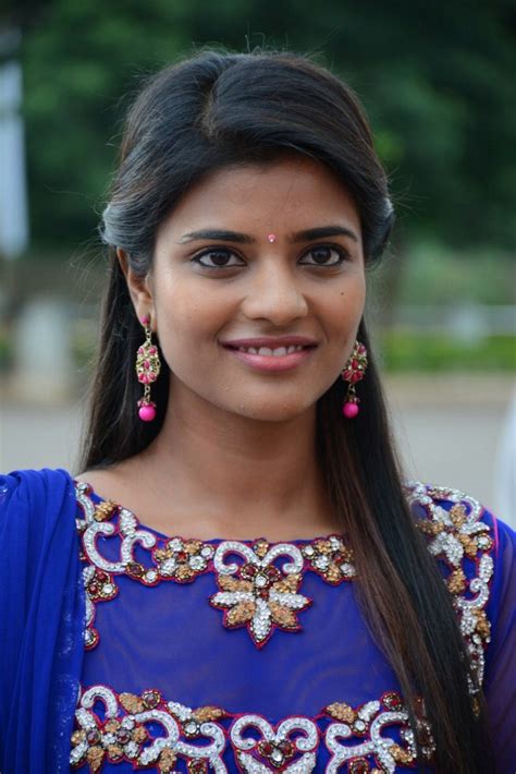 view tamil actress   richi galery