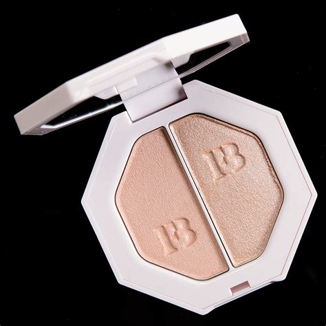 fenty beauty highlighter lightning dust fire crystal