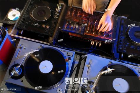 person mixing    nightclub stock photo picture  royalty  image pic tet