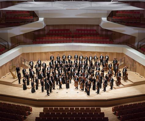 golden  festival concert   dresdner philharmonie   heard international
