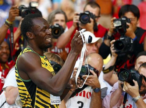 video usain bolt wins 200 meter gold in moscow bolt captures second