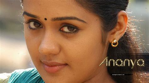 Malayalam Actress Hd Photos Latest Upcoming Movie Poster