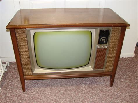 Zenith 20y1c50 Retro 1970s Tv Floor Console Television 20 1 2 Screen