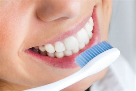 tips  clean  teeth  wisdom teeth removal  sydney
