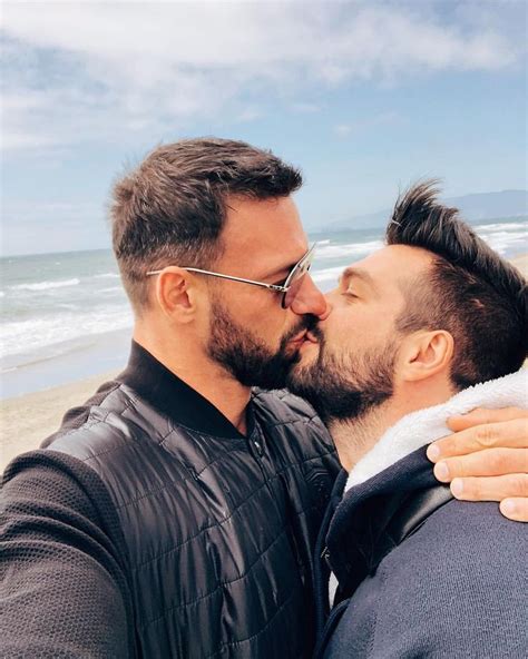 Pin On Gay Kisses