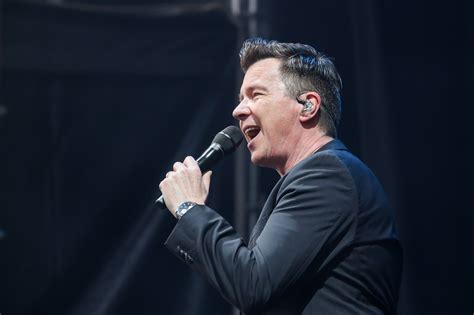 rick astley covers foo fighters everlong proves he s more than a meme