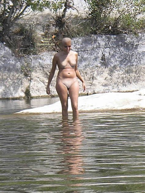 hot nude bald girl january 2009 voyeur web