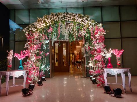 glorious floral arch entrance urban   glorious floral