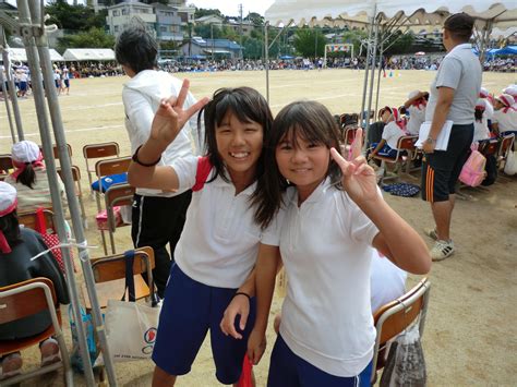 小学6年生女子むね投稿画像602枚