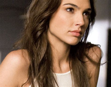hottest photos of gal gadot see through jdy ramble on