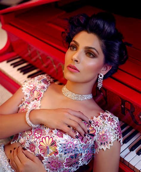 Saiyami Kher Looks Ethereal In Her Vintage Shoot For Hello