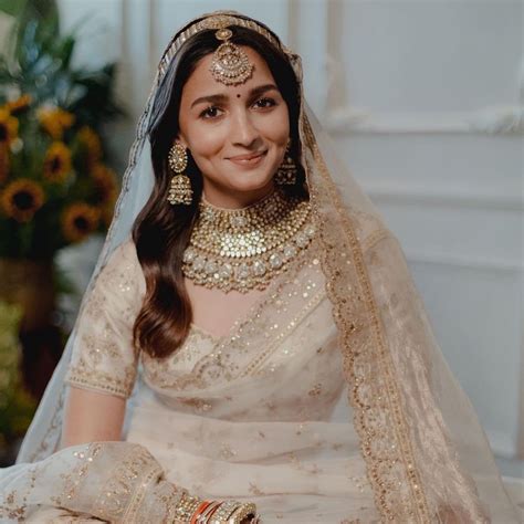 alia bhatt s 5 best hair and makeup moments to inspire your bridal