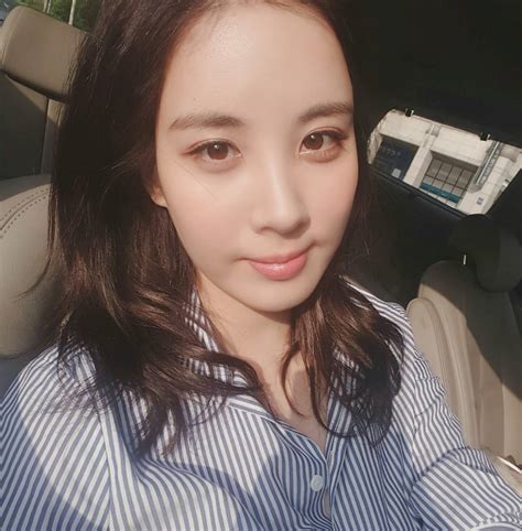 Snsd Seohyun S Adorable Selfie Is Here To Cheer You Up Snsd Oh Gg